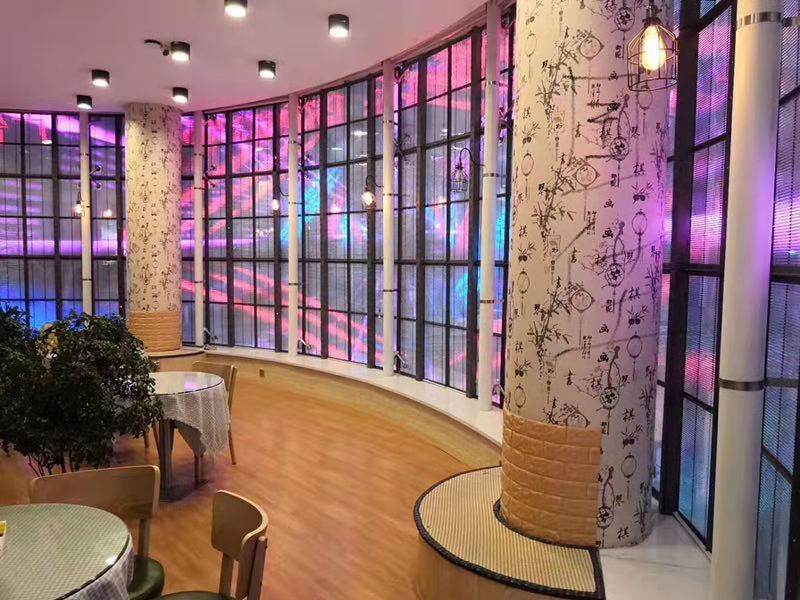全彩led透明屏價格是多少錢？