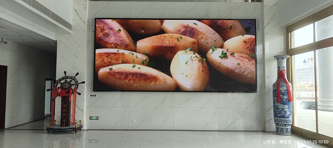 華邦瀛p2.5室內高清LED顯示屏